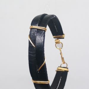 Pulsera Armonía de Figuras en Cuero Sintético