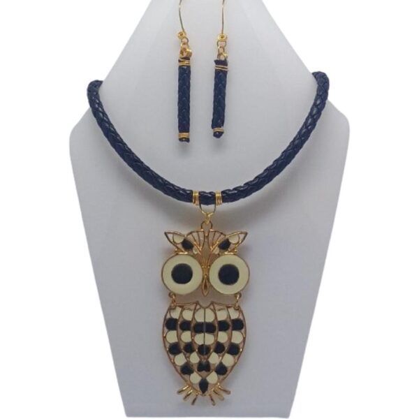 Juego de Collar y Arete Guardianes de Luz
