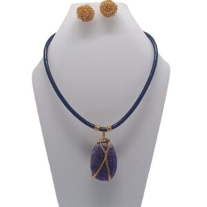 Juego de Collar y Aretes Esencia Violeta