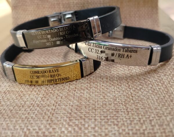 Brazalete de identificación delgado placa negra - Imagen 5