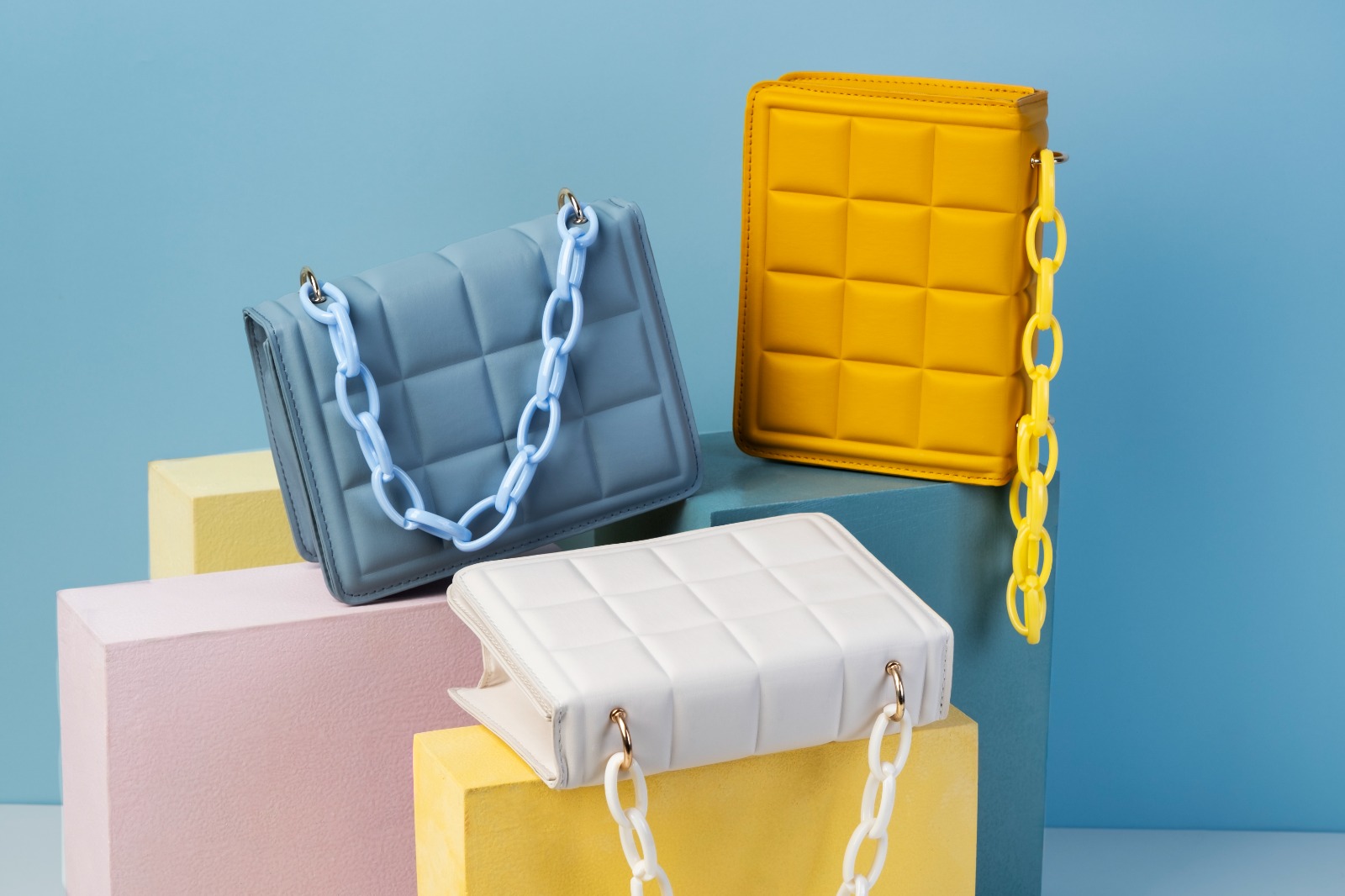 LINA BAENA BOLSOS & ACCESORIOS