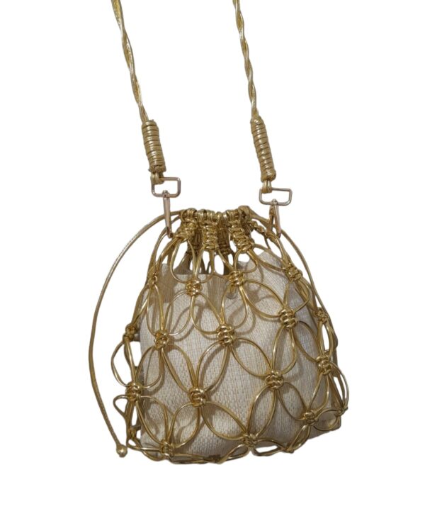 Bolso Dorado Macrame Tula Flor