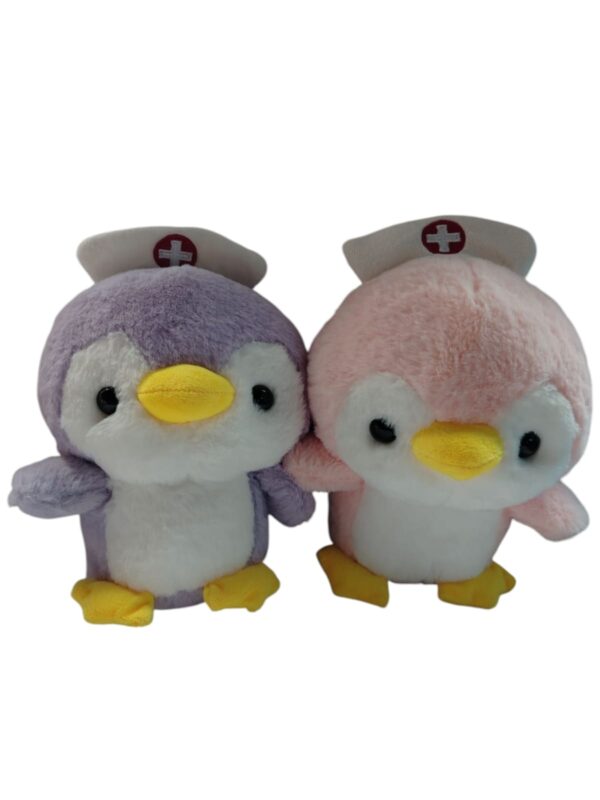 Peluche Pingüino Enfermerita Dulzura que cuida - Imagen 2