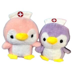 Peluche Pingüino Enfermerita Dulzura que cuida