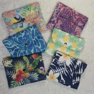 Billetera en tela impermeable